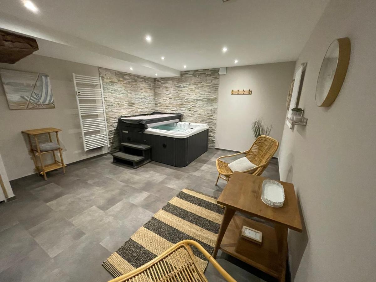 Chambres D Hotes Avec Piscine Et Spa La Foliere Saumur Villebernier Екстер'єр фото