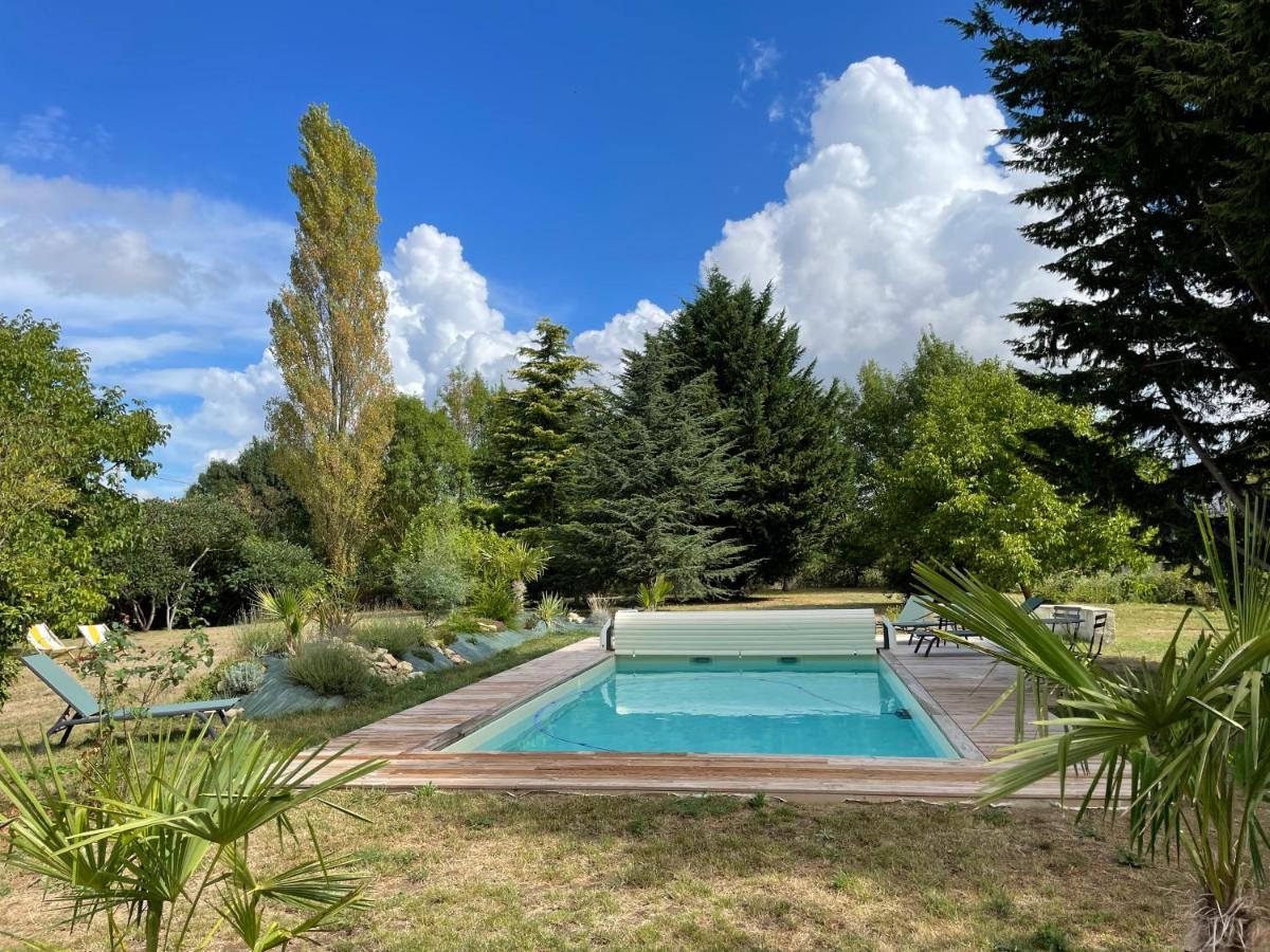 Chambres D Hotes Avec Piscine Et Spa La Foliere Saumur Villebernier Екстер'єр фото