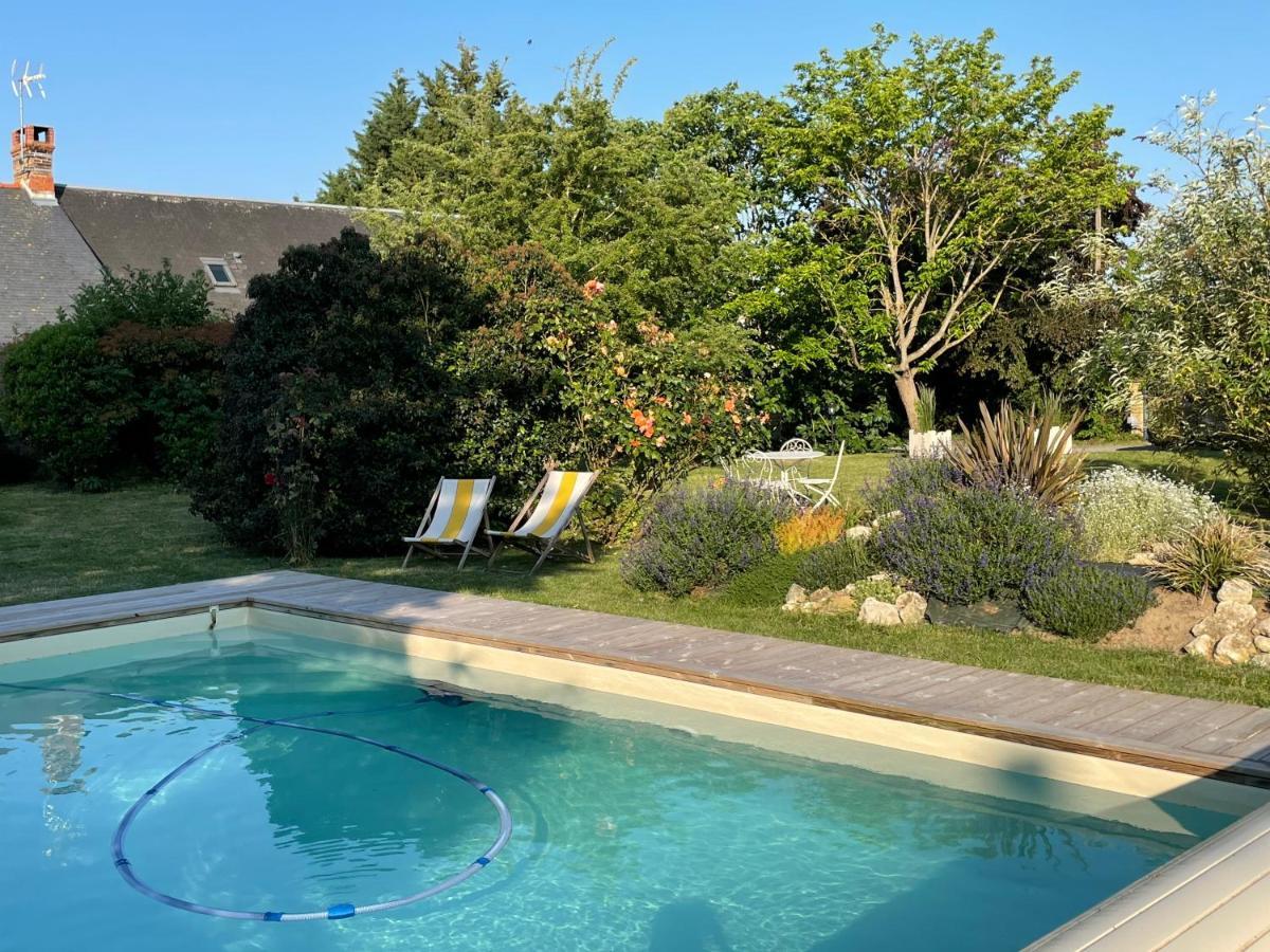 Chambres D Hotes Avec Piscine Et Spa La Foliere Saumur Villebernier Екстер'єр фото