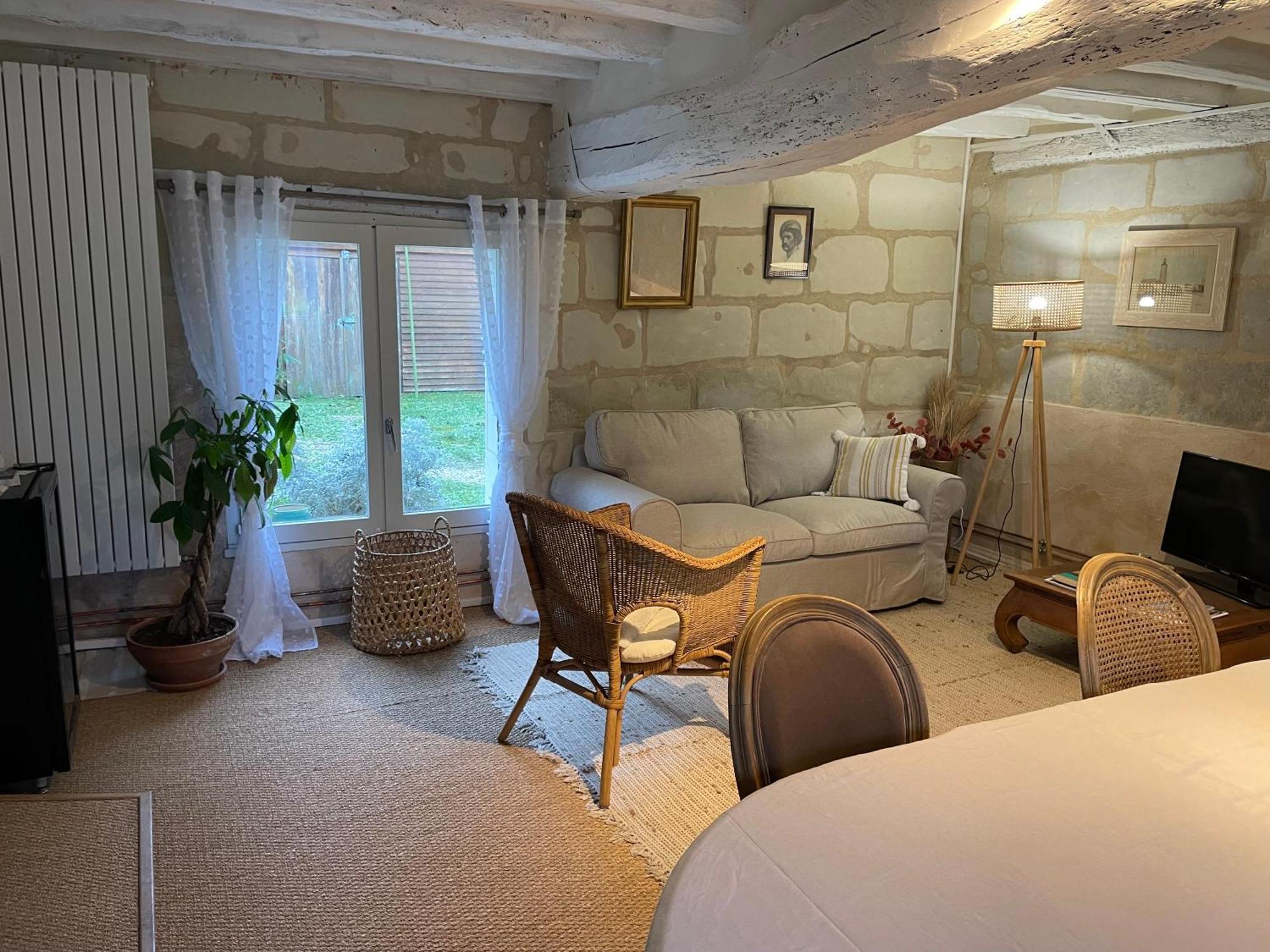 Chambres D Hotes Avec Piscine Et Spa La Foliere Saumur Villebernier Екстер'єр фото